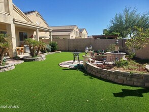 1277 W Falls Canyon Dr in Casa Grande, AZ - Building Photo - Building Photo