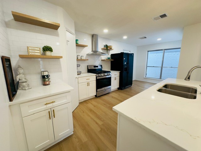 property at 18322 Autumn Trails Ln