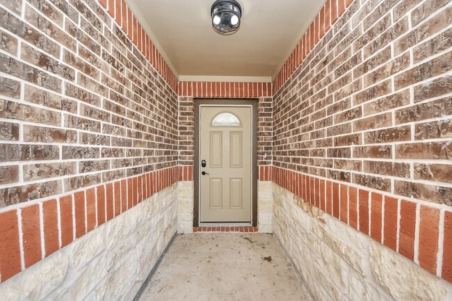 51 Rd 5214 in Cleveland, TX - Building Photo - Building Photo