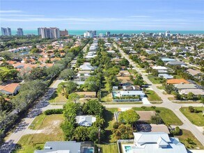 9144 7th St N in Naples, FL - Building Photo - Building Photo