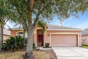 5426 Passing Pine Ln, Unit 408 17th Street NW 14 in Zephyrhills, FL - Building Photo
