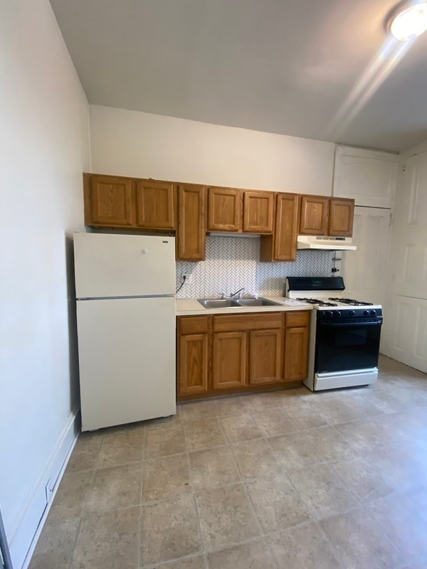 property at 329 E Main St