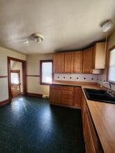 5923 N 38th St in Milwaukee, WI - Building Photo - Building Photo