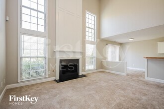 1020 Dunedin Trail in Woodstock, GA - Foto de edificio - Building Photo