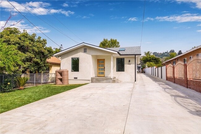 property at 2361 Moss Ave