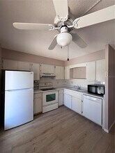 509 W Venice Ave in Venice, FL - Building Photo - Building Photo