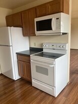 3733 E Karstens Dr, Unit 3737 #3 in Madison, WI - Building Photo