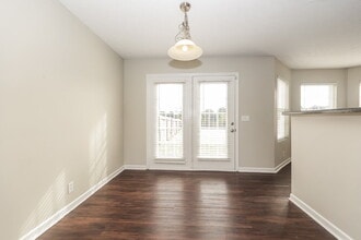2722 Apostle Ln in Murfreesboro, TN - Foto de edificio - Building Photo