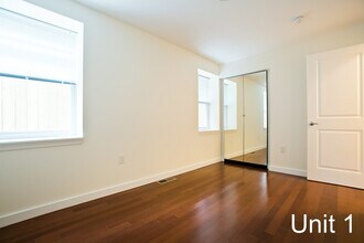 802 N 16th St, Unit A in Philadelphia, PA - Building Photo - Building Photo