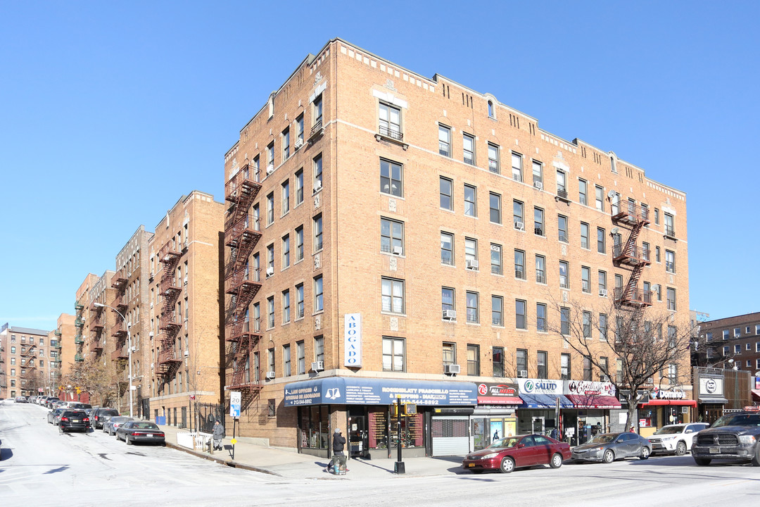 4791 Broadway in New York, NY - Building Photo