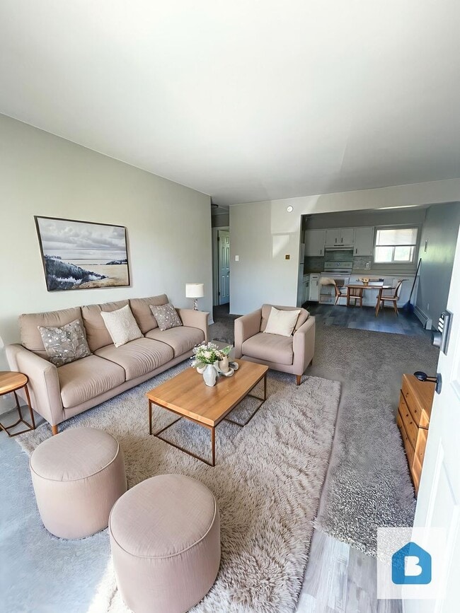 property at 4413 Forrest Hill Rd