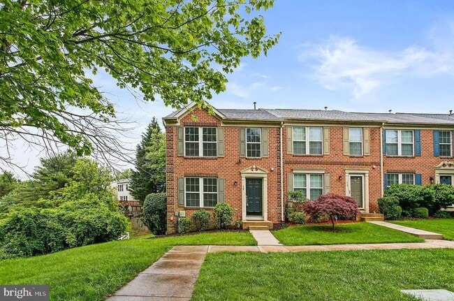property at 15 Silver Birch Ct