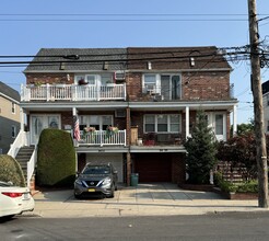 8435 149th Ave in Howard Beach, NY - Building Photo - Building Photo