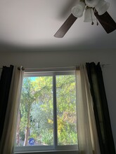 22972 Avenue San Luis, Unit guest house in Woodland Hills, CA - Building Photo - Building Photo