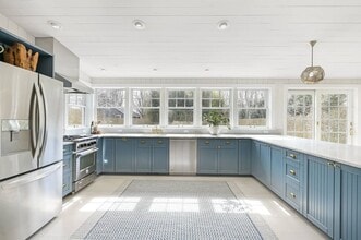 62 Abrahams Landing Rd in Amagansett, NY - Building Photo - Building Photo