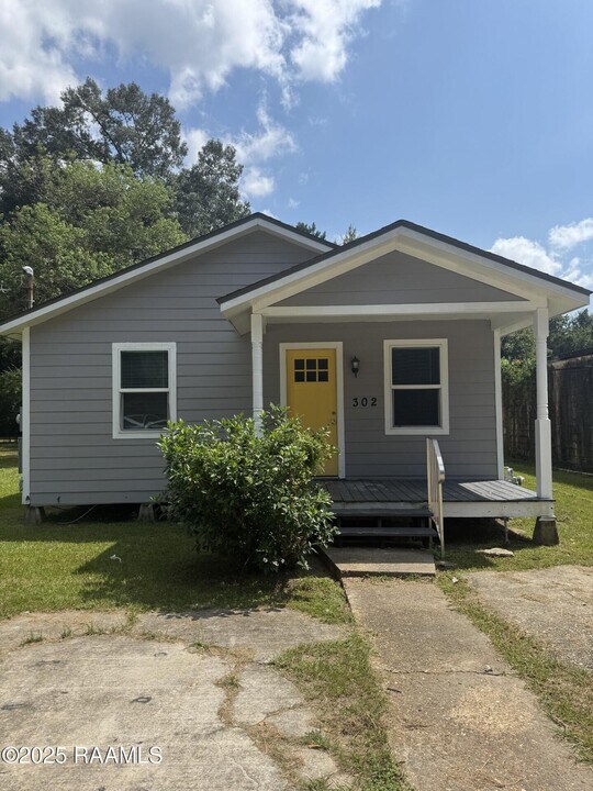 302 Zilia St in Lafayette, LA - Building Photo
