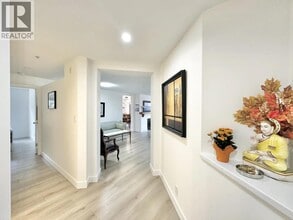 1428 Parkway Blvd in Coquitlam, BC - Building Photo - Building Photo