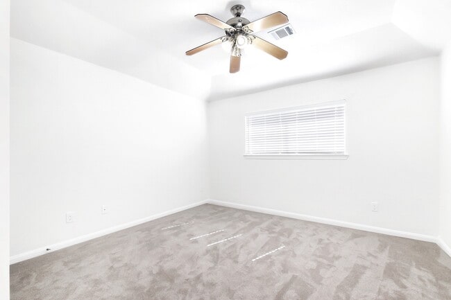 property at 21823 Mystic Point Ct