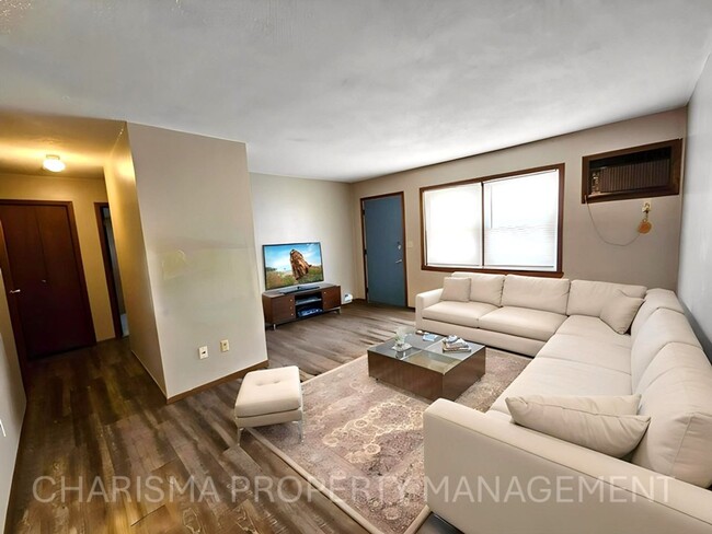 property at 1005 4th St