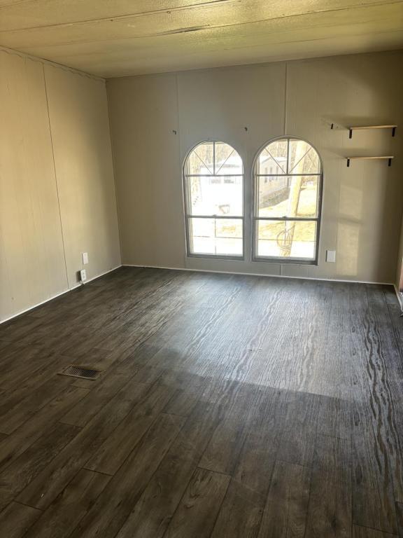 1131 Salem St in Milan, TN - Building Photo - Building Photo