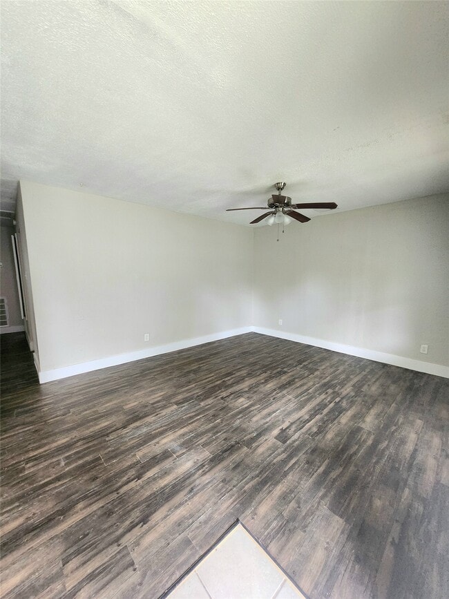 property at 9110 Kentshire Dr