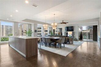 867 Peachtree St NE in Atlanta, GA - Building Photo - Building Photo