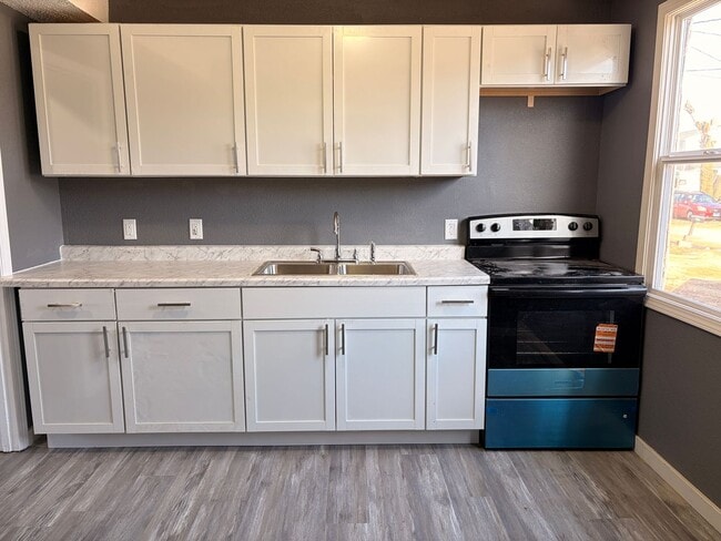 property at 46 Blackhawk Rd