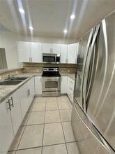 4111 SW 33rd St in West Park, FL - Building Photo - Building Photo