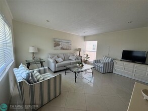 1481 S Ocean Blvd in Pompano Beach, FL - Building Photo - Building Photo