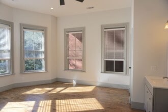 552 E Liberty in Savannah, GA - Building Photo - Building Photo