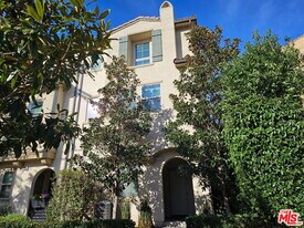 7256 Cherry Ln in Los Angeles, CA - Building Photo