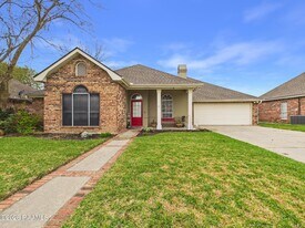 430 Planters Row in Lafayette, LA - Building Photo