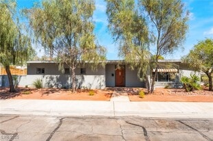 569 Canosa Ave in Las Vegas, NV - Building Photo