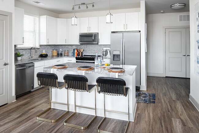 Berewick Pointe Apartments in Charlotte, NC - Building Photo - Building Photo