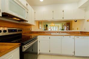 3608 Arctic Cir-Unit -514 in Naples, FL - Building Photo - Building Photo