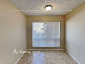 5319 W Vogel Ave in Glendale, AZ - Building Photo - Building Photo