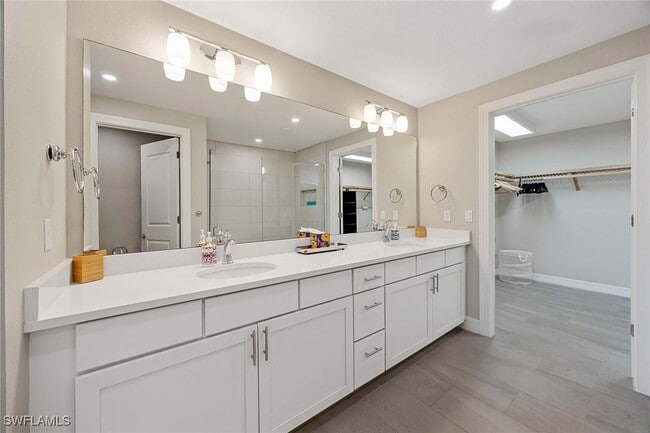 property at 201 Indies Dr E