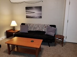 238 Elm St in Meriden, CT - Foto de edificio - Building Photo