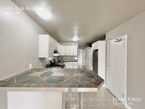 491 Elm Ave in Windsor, ON - Building Photo - Building Photo