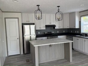 36 Fairlane Ct in Madison, WI - Building Photo - Building Photo