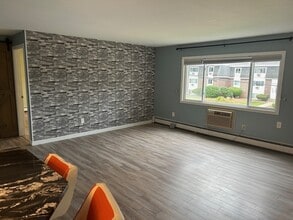 37 Will Dr in Canton, MA - Building Photo - Building Photo