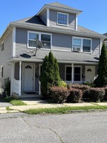 532 N Hyde Park Ave in Scranton, PA - Building Photo