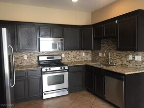 2513 Birds Nest Cactus Ct in Las Vegas, NV - Building Photo - Building Photo