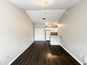 6364 Raleigh St in Orlando, FL - Building Photo - Building Photo