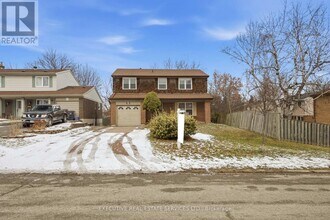 69 Lorraine Crescent in Brampton, ON - Building Photo - Building Photo