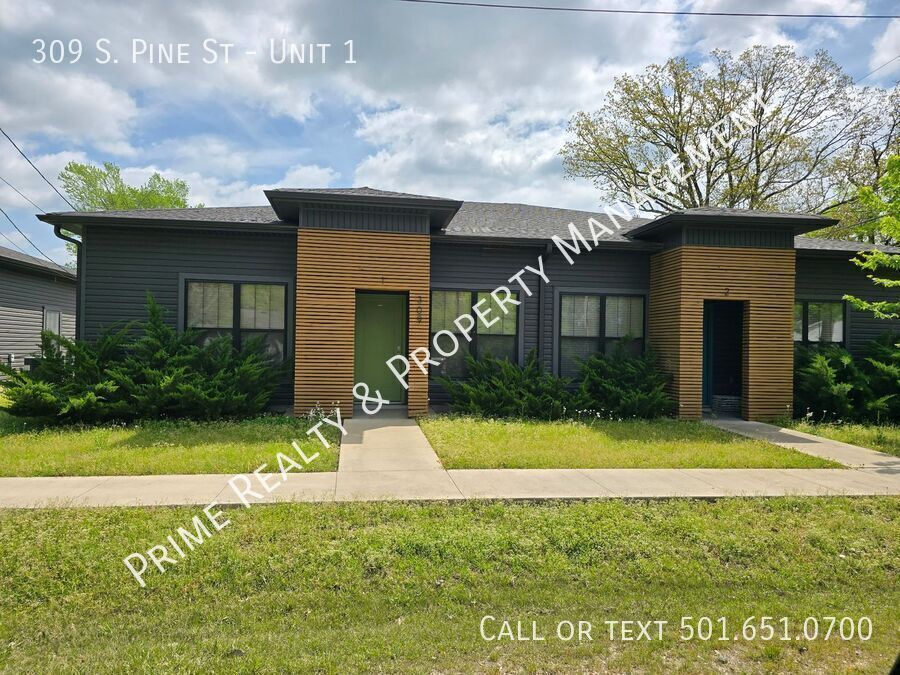 309 S Pine St in Bryant, AR - Building Photo