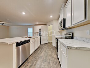 3462 Lynn Ct in Middleburg, FL - Building Photo - Building Photo