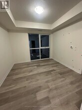 15 Watergarden Dr in Mississauga, ON - Building Photo - Building Photo