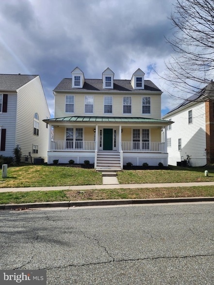 19028 Noble Oak Dr in Germantown, MD - Foto de edificio - Building Photo