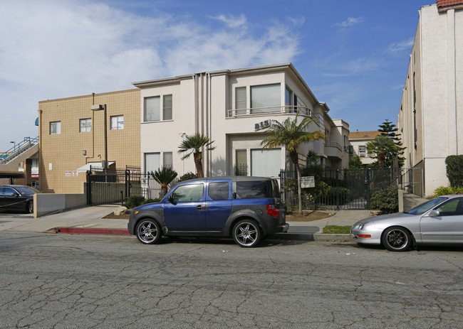 215 W Lomita Ave in Glendale, CA - Building Photo - Building Photo